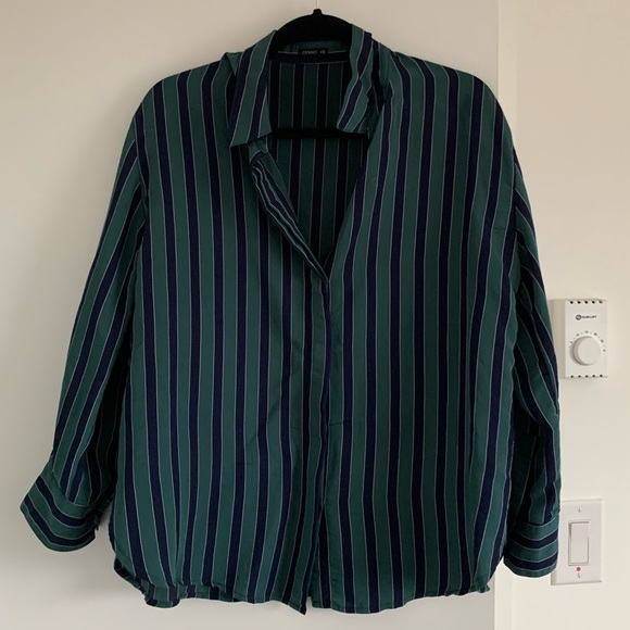 Silk Shirt - Picture 1 of 3